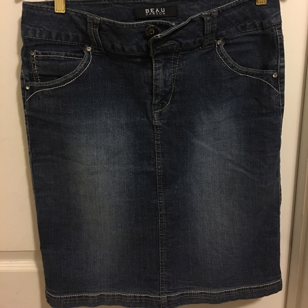 Denim skirt